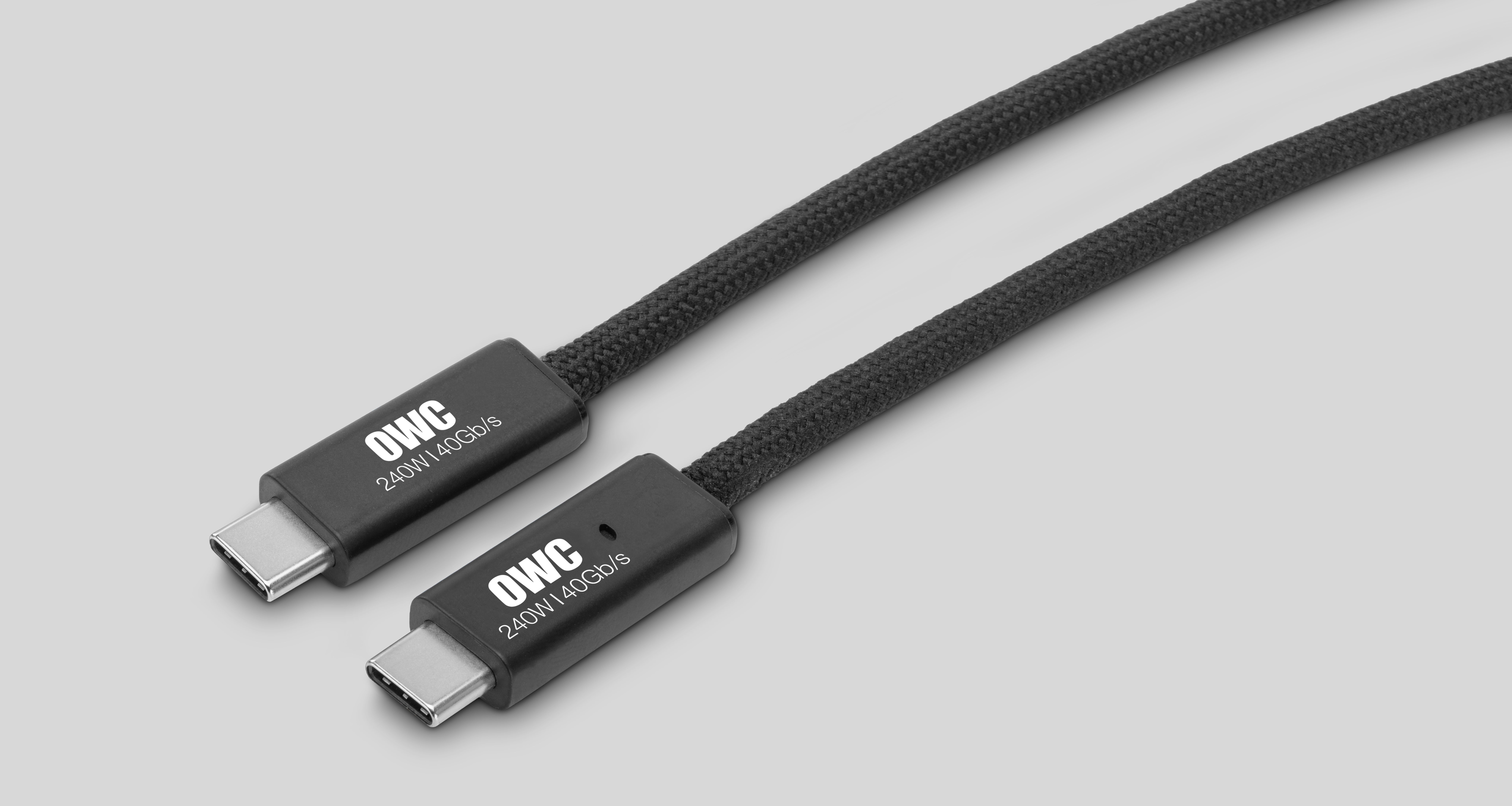 OWC USB4 40Gb/s Active Optical Cable ends