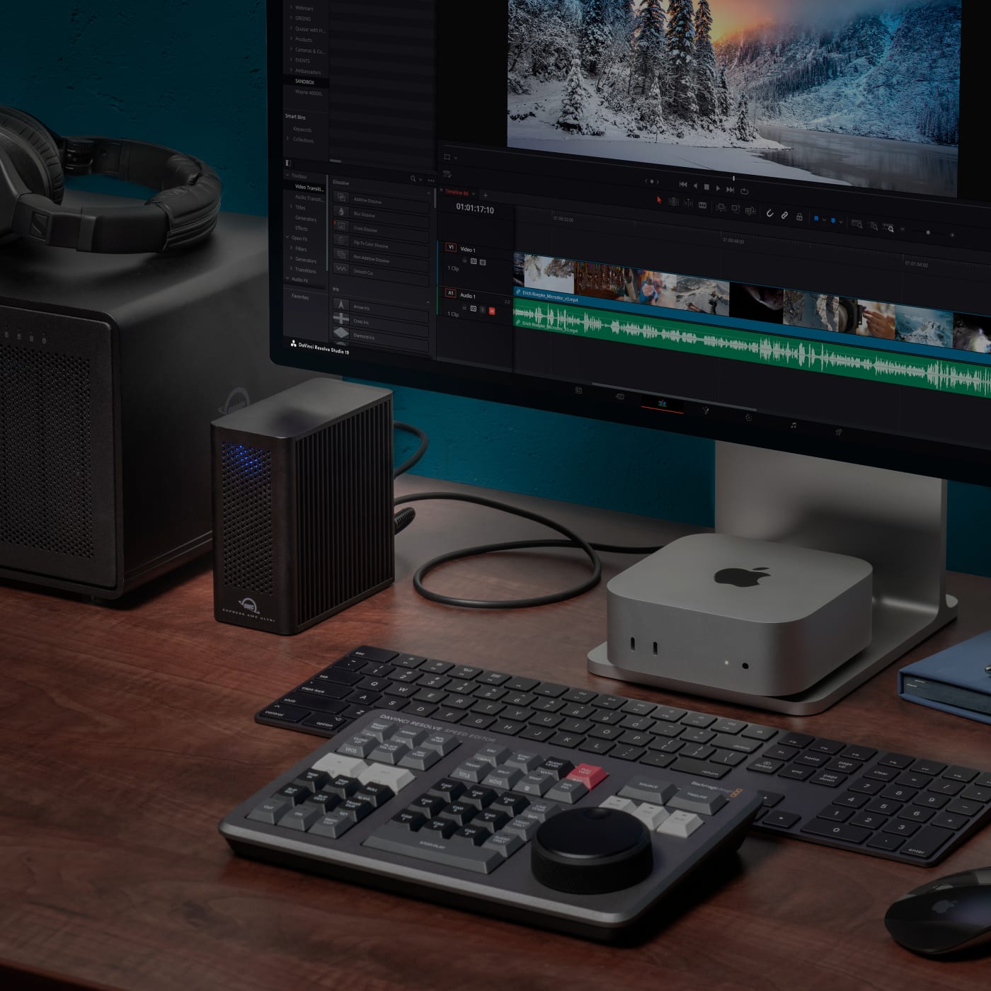 OWC Express 4M2 Ultra on desktop