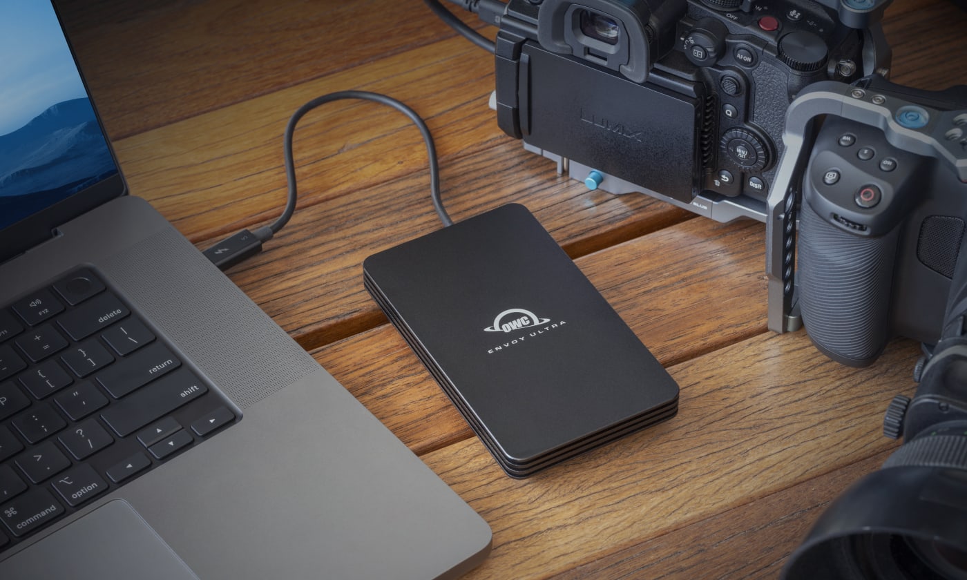 【2024】お歳暮・冬ギフト Ultra Envoy OWC – SSD Portable 5 Thunderbolt 6,000MB/s 外付けハードディスク・ドライブ
