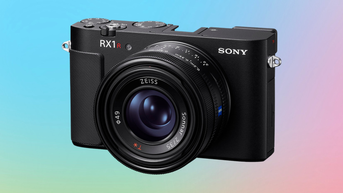 The Sony RX1R III is Ready to Be Your “Always-There” Pro Camera
