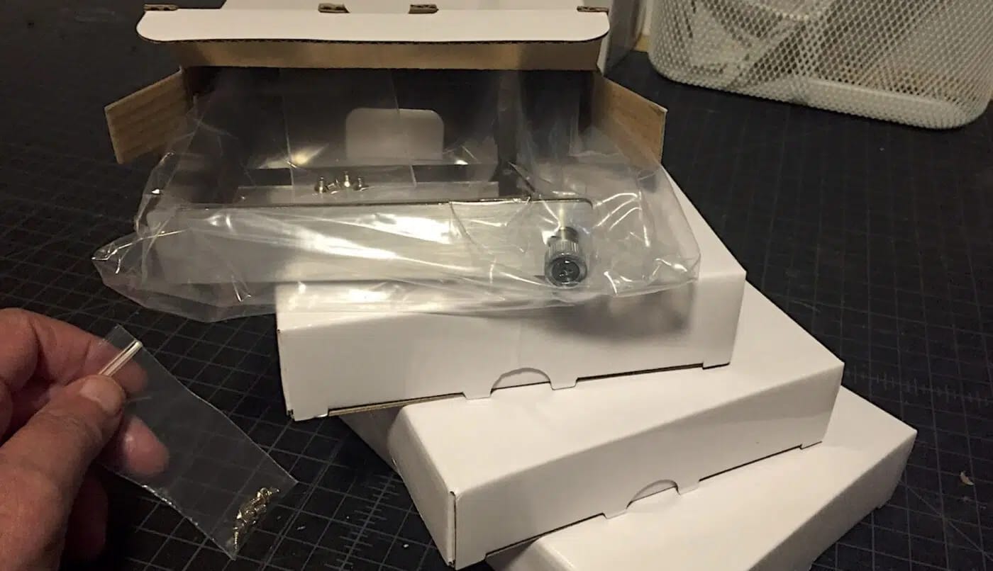 hard drive sleds short and long screws