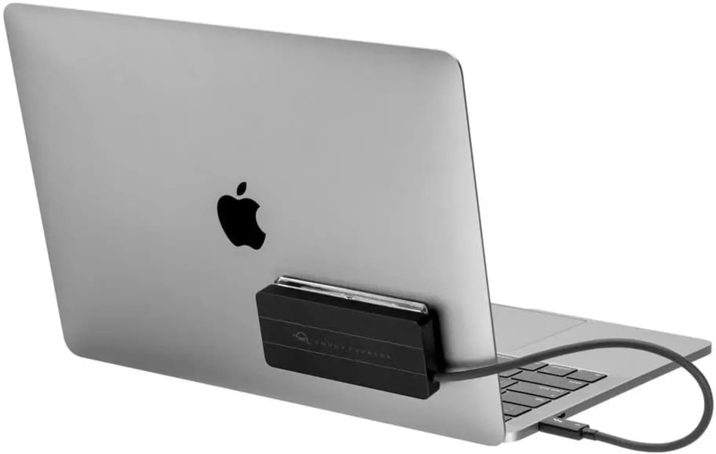 Envoy express mounted in macbook pro