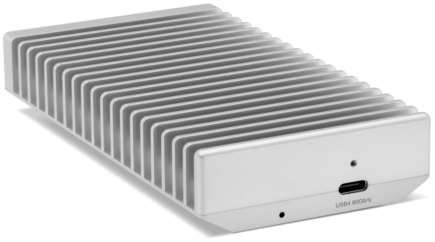 OWC Express 1M2 80G back right