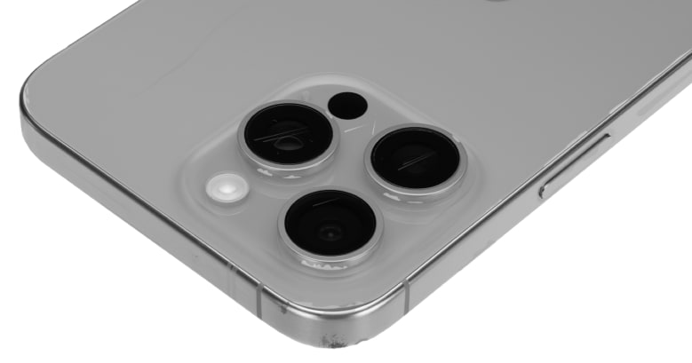 Camera array detail view of an iPhone