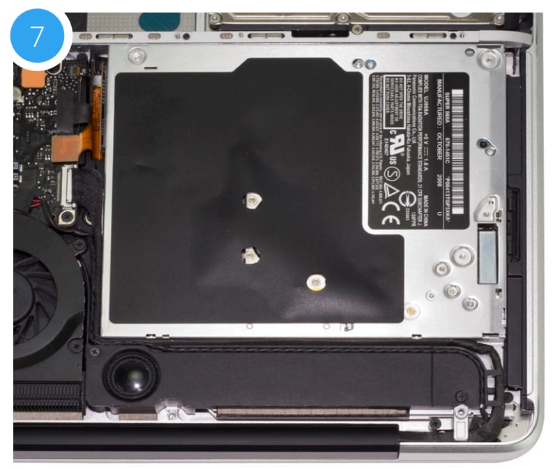 Late 2008 15-inch MacBook Pro (5,1) and Mid-2009 15-inch MacBook Pro (5,3 and 5,4)