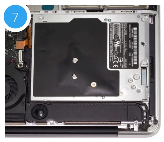 Late 2008 13-inch MacBook (5,1) and Mid-2009 13-inch MacBook Pro (5,5)