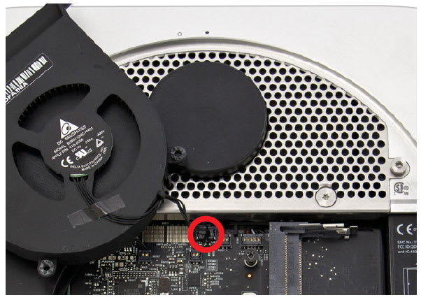 Disassembling the Mac mini