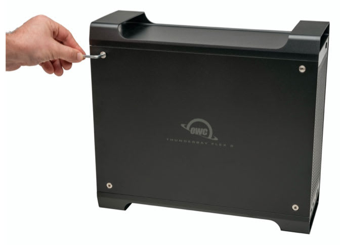 Installing the RAID/SAS card