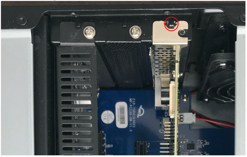 Installing the RAID/SAS card